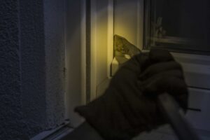 Einbruch in Schule – Angerichteter Sachschaden deutlich höher als die Beute