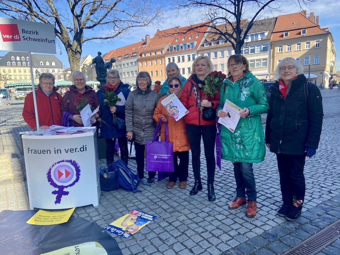 Frauen von ver.di und IG Metall kämpfen für gleichen Lohn