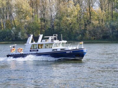 Polizeiboot