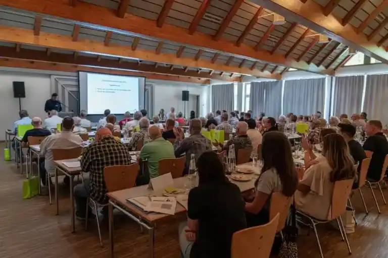 schweinfurt-bauverein-vertreterversammlung-2025 für-das-geschaeftsjahr-2024