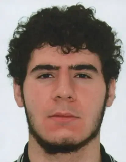 Fahndungsfoto des 21-jährigen Abdul B., nach dem die Polizei im Zusammenhang mit dem Anschlag beim Berliner CSD fahndet