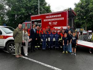 Blaulichttag in Schonungen mit vielen neuen Einsatzfahrzeugen Rotes Kreuz, ASB, Johanniter, DLRG, Polizei und Feuerwehren dabei