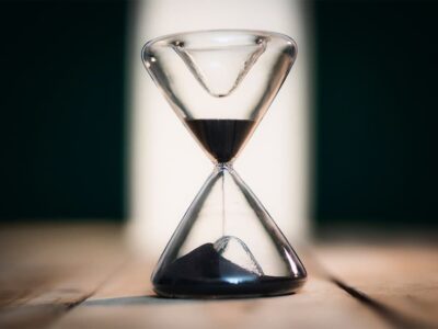 Die Zeit rinnt, besonders bei befristen Jobs