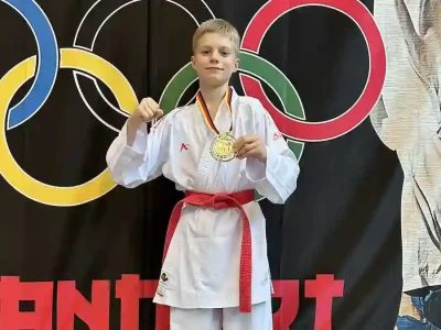 Daniel Eckerdt (TG Schweinfurt) mit der Goldmedaille beim U21-Randori in Wald-Michelbach (Hessen), Foto von Liudmila Eckerdt