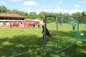fussballtunier-beim-erlebnistag-der sennfelder-lebenshilfe-werkstatt