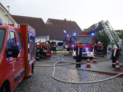Feuerwehr Werneck im Einsatz nach Blitzeinschlag, Foto: Tim Mützel