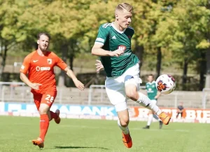 PIUS KRÄTSCHMER KEHRT ZURÜCK IN DIE KUGELLAGERSTADT
