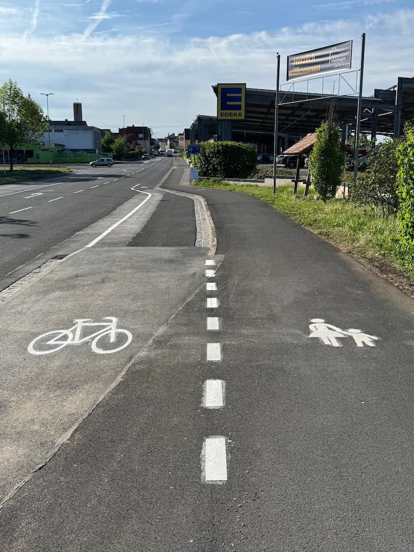 Radweg an der Staatsstraße 2272 wieder nutzbar Bild: Manuel Kneuer, Erster Bürgermeister