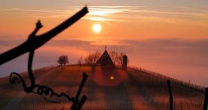 Das Gewinnerfoto aus der Kategorie „Die Elemente“ („Blick auf die Vierzehn-Nothelfer-Kapelle“) stammt von Rainer Ullrich. Foto: Rainer Ullrich