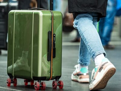 Reisen mit Koffer