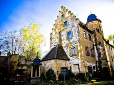 Das Schloss Schwebheim ist eines von mehreren Denkmälern im Landkreis Schweinfurt, das am Tag des offenen Denkmals am 8. September besichtigt werden kann. Foto: Tomasz Czechosk