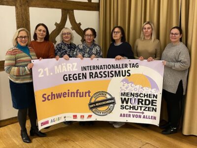 Im Bild von links nach rechts: Monika Hoffmann (Mitglied des Integrationsbeirats), Erika Ketschik (Geschäftsführung des Integrationsbeirats), Marion Both (Mitglied des Integrationsbeirats), Heike Heck (Gastmitglied im Integrationsbeirat), Aynur Scheuring (2. Stellvertretende Vorsitzende des Integrationsbeirats), Olga Kapustina (Mitglied des Integrationsbeirats), Sarah Zienow (Mitglied des Integrationsbeirats) Foto: Elisha Butler, Stadt Schweinfurt